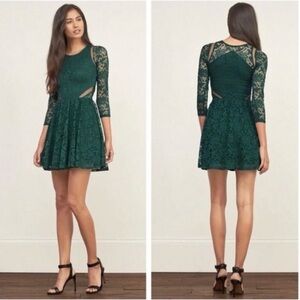 AF Dress Mini Emerald Green Lace Peekaboo Cut Outs Long Sleeve Fit & Flare 4 6 S